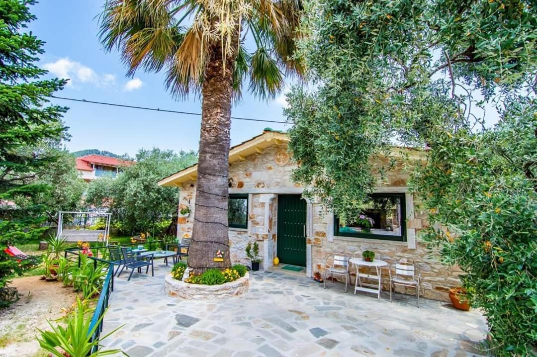 Kastro Stone House Villa สกาลา โปเตมิอัส ภายนอก รูปภาพ